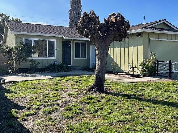 2nd image of 1062 Sultana Dr