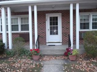 105 Katona Dr #21, Fairfield, CT 06824
