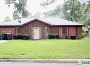 5 Greenbriar Dr, Savannah, GA 31419
