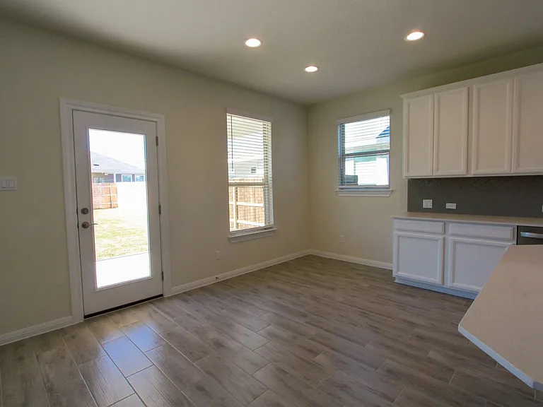 17004 Alturas Ave — Photo 14