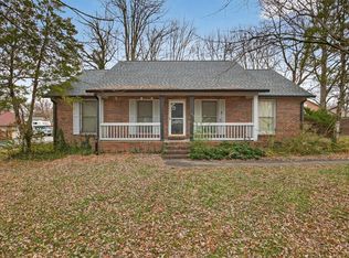 1091 Carol Ln, Cookeville, TN 38501