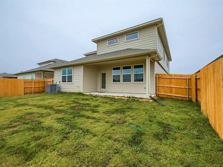 603 Bluffview Dr — Photo 36