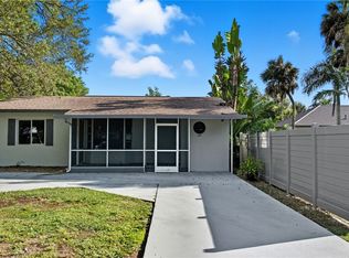 1722 Linhart Ave, Fort Myers, FL 33901
