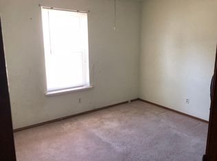 120 S Silver Dr, Mustang, OK 73064