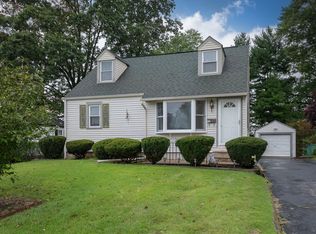 132 Barren Rd, Newtown Square, PA 19073