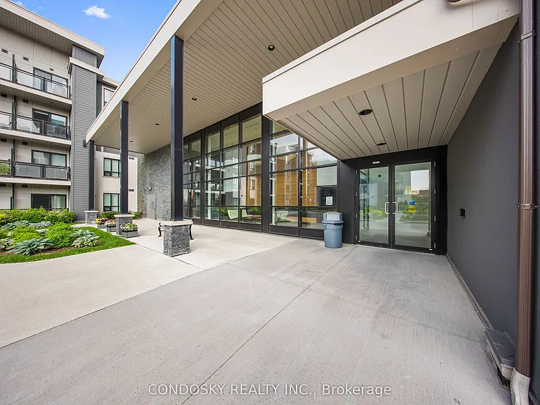 3170 Erin Mills Pkwy #311 — Photo 3