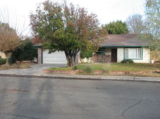 11 Vermillion Cir, Chico, CA 95928