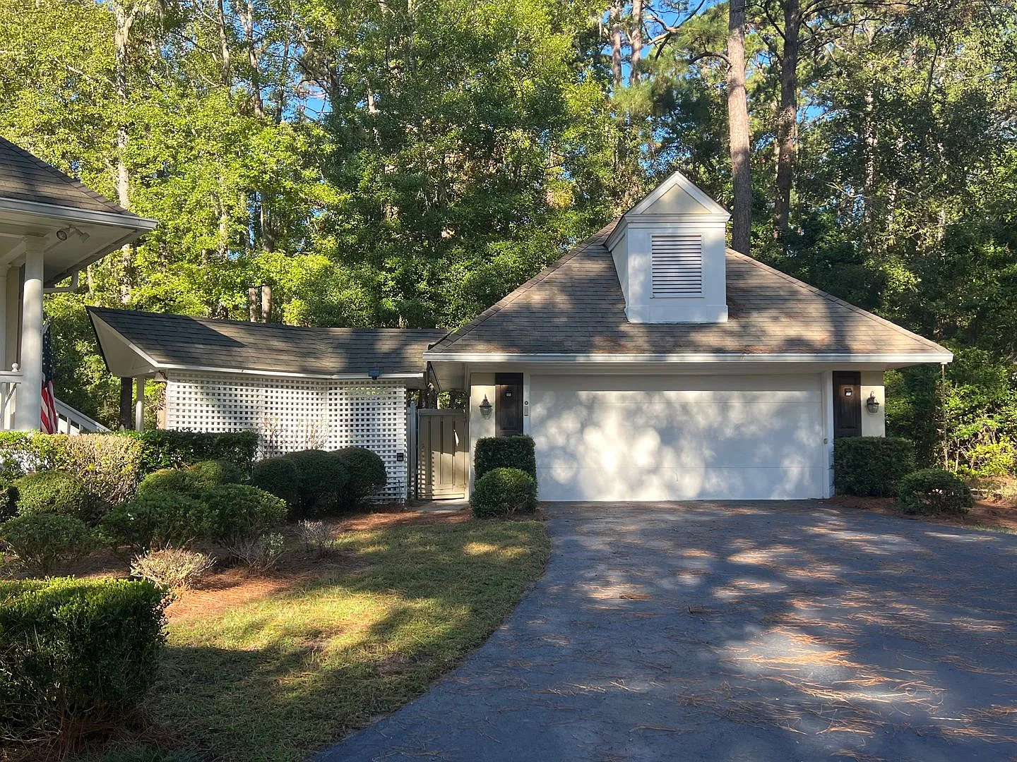 Beautiful Lowcountry Home in Rose Hill - Equestrian Side — Photo 4