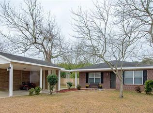 17043 Lacey Cir, Summerdale, AL 36580