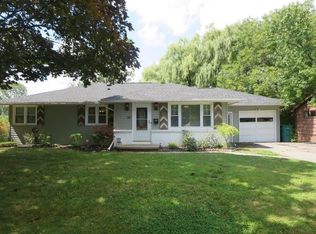 119 Larkspur Ln, Rochester, NY 14622