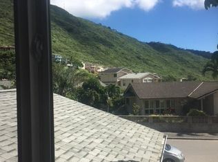 1274 Miloiki St, Honolulu, HI 96825