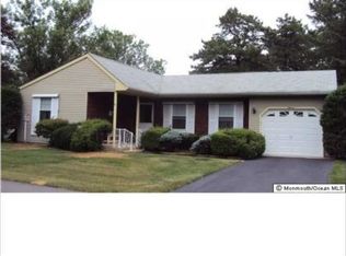 11 Stonybrook Rd #60, Whiting, NJ 08759