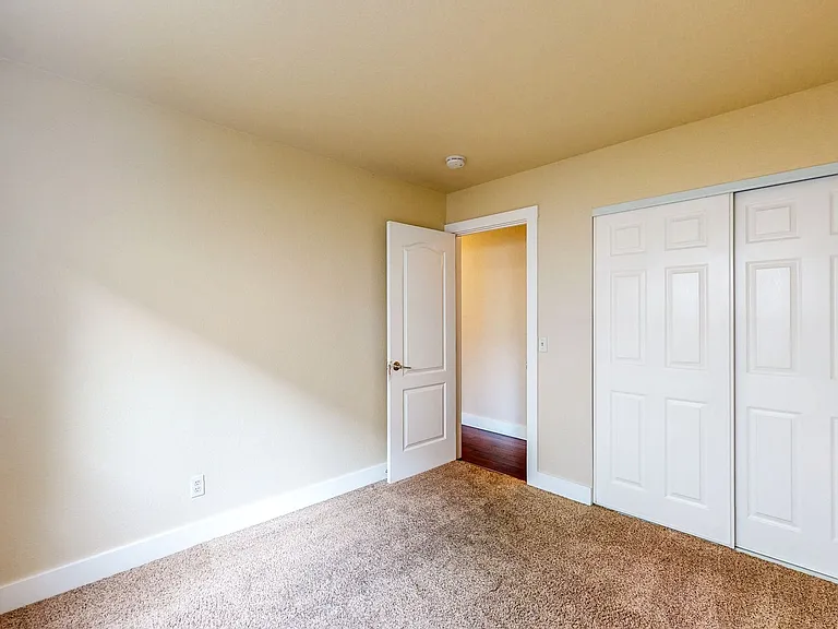 2135 Pebblewood Ct — Photo 27