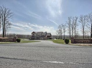 101 Iron Valley Dr #L-0012, Lebanon, PA 17042