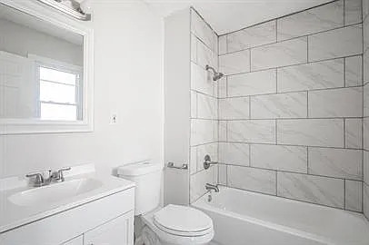 3536 W 99th St — Photo 8