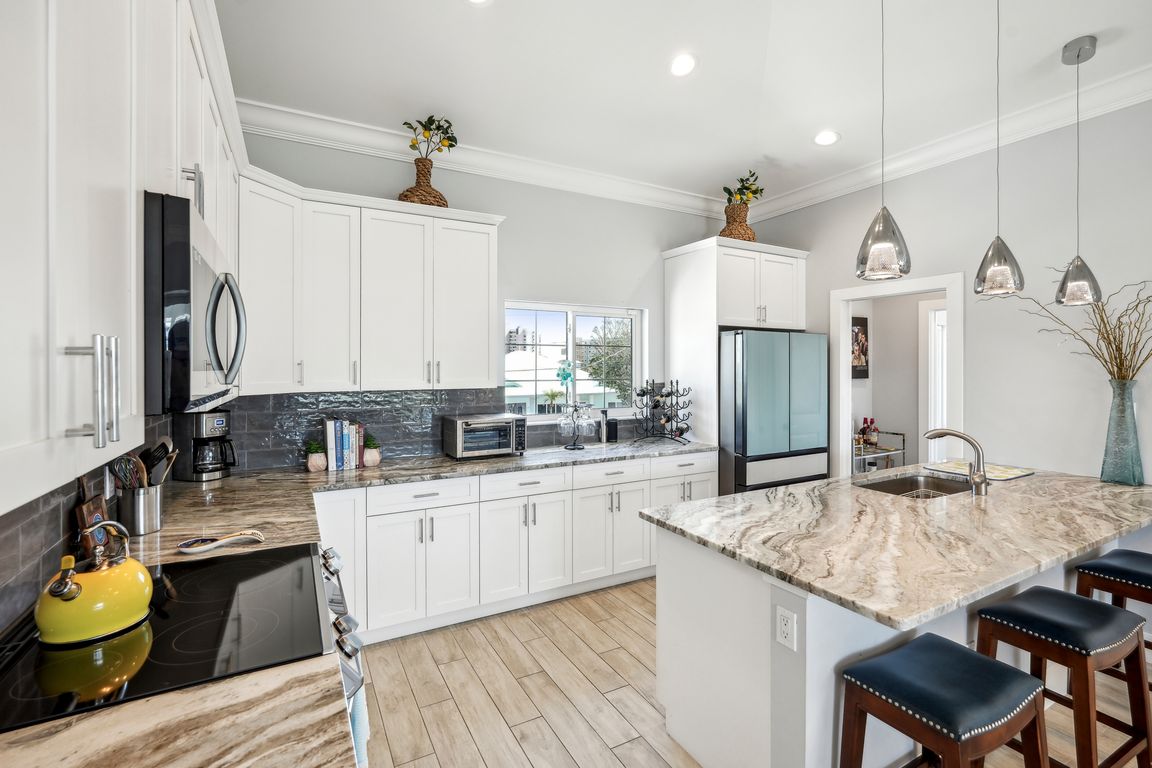 Sand Dollar Dr-009.jpg