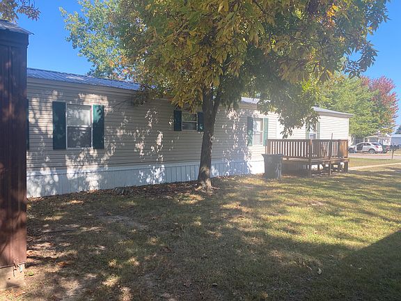 3rd image of 12781 Clearwater Dr