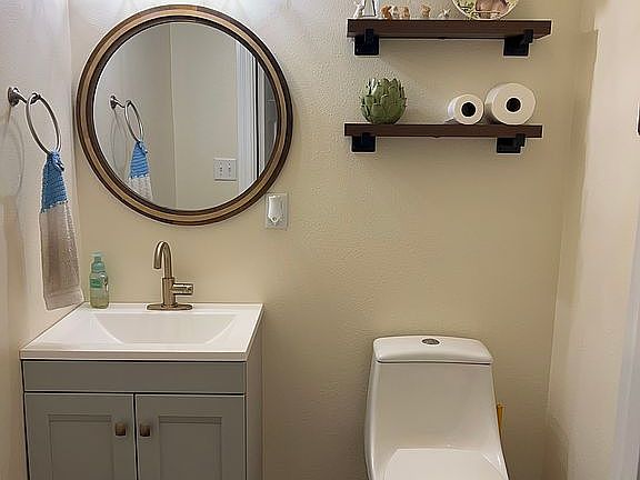 5th image of 4320 Daytona Cir