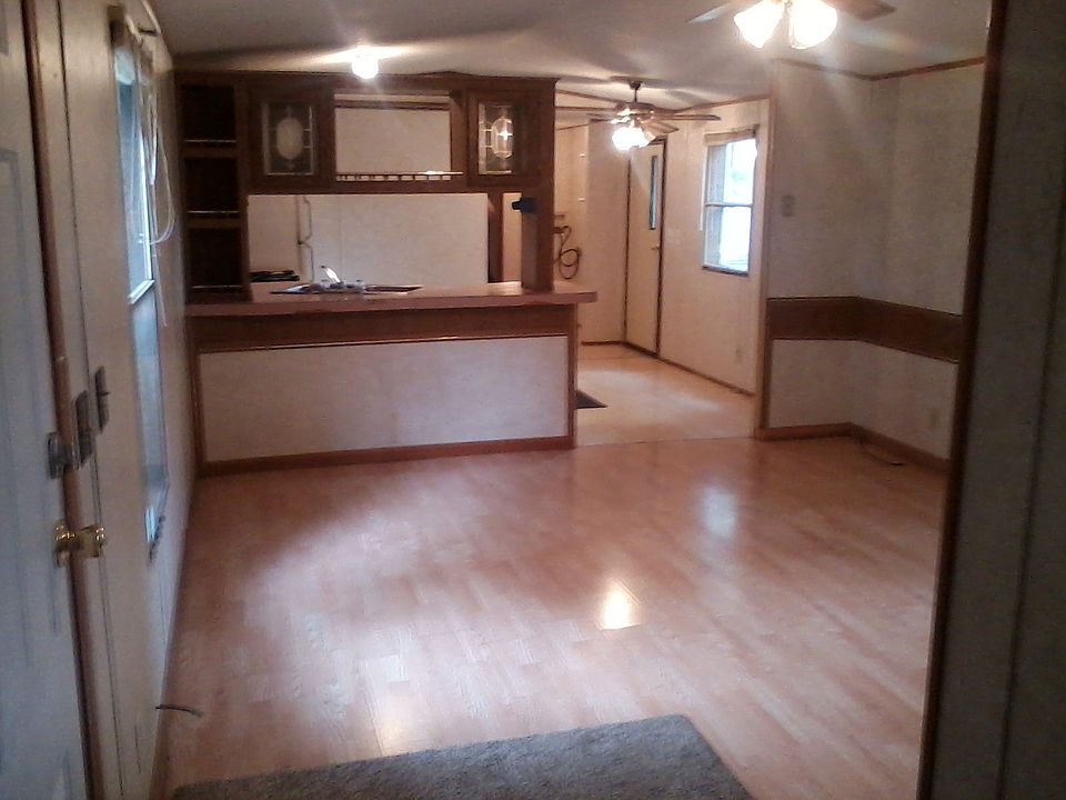 2nd image of 13371 5th Rd Lot 4