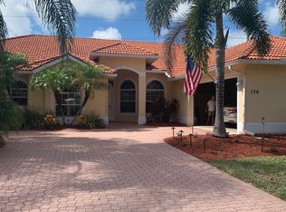 136 Grand Oak Cir, Venice, FL 34292