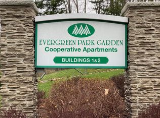 201 Evergreen St, Vestal, NY 13850