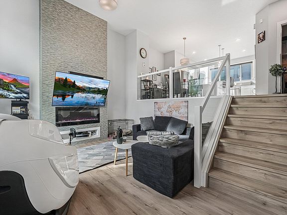 4th image of 50 Ebony Blvd #65