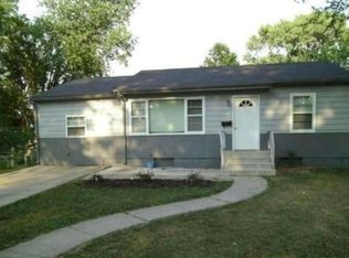 16 Marine Dr, Mexico, MO 65265