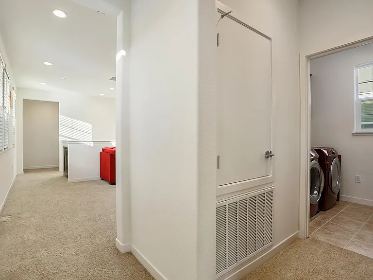 125 E Ramsey Dr — Photo 22