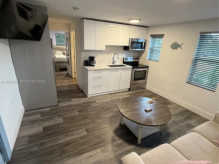 2020 Washington St #5 — Photo 4