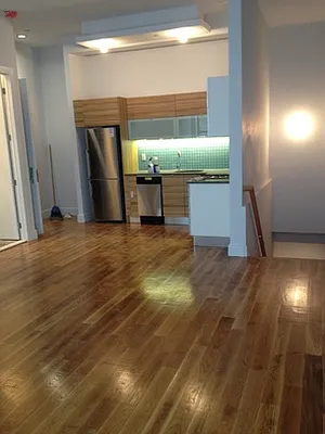 Rented by Full Time Management | media 43