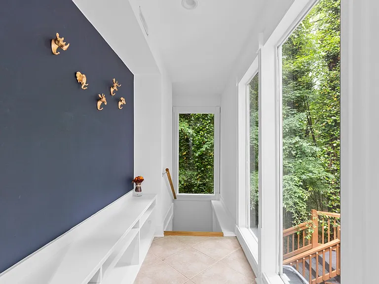 25033 Molokai Dr — Photo 14