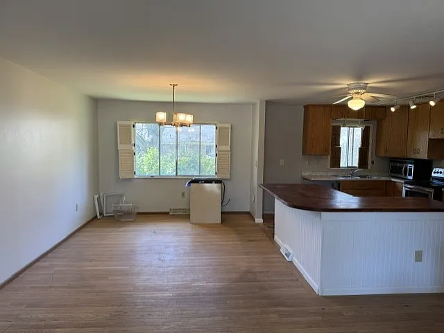 4 Iroquois Dr — Photo 3
