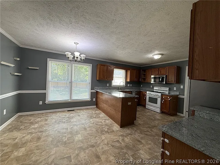 637 Spy Glass Dr — Photo 8