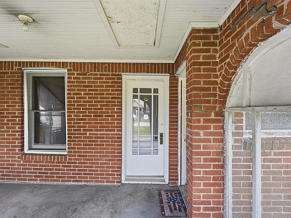 4th image of 1518 Munger St