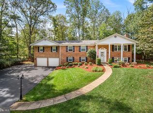 2520 Fowlers Ln, Reston, VA 20191
