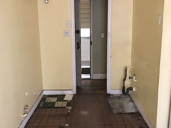 3rd image of 175 W 73rd St APT 8F
