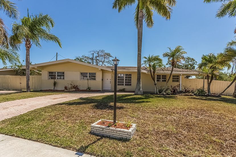 1st image of 9390 SW 181st St