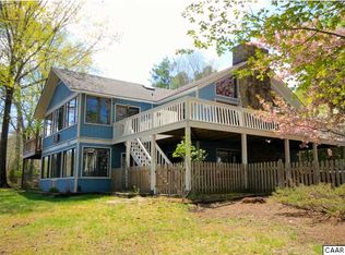 1 Laguna Rd, Palmyra, VA 22963