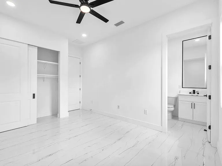 11921 Fort King Hwy — Photo 27