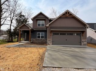 472 Mill Spgs, Coatesville, IN 46121