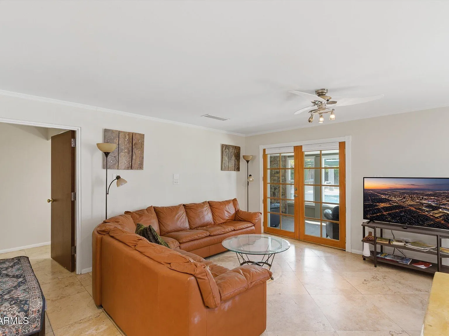 3 bed, 2.5 bath, 1678 sqft, $2,995 — Photo 3