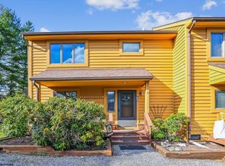 69 Deerfield Vlg #69, Davis, WV 26260
