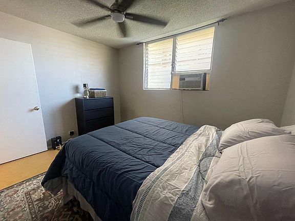 5th image of 814 Kinau St APT 405