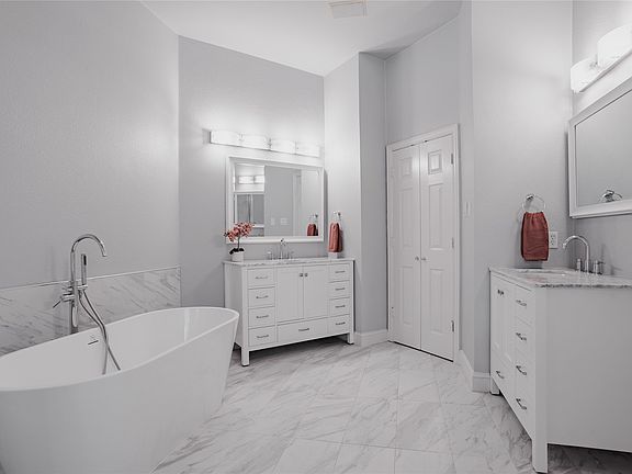 3rd image of 3915 Compton Dr
