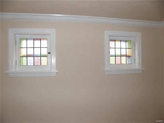 5th image of 9338 Aster Ave