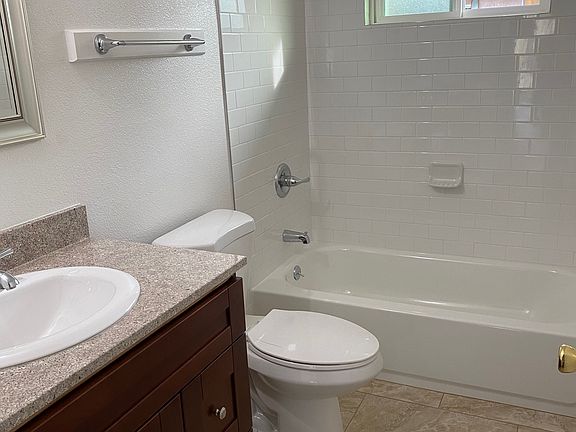 4th image of 525 Saratoga Ave #5
