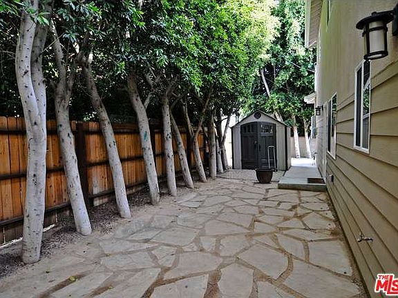 2nd image of 3722 Mountain View Ave #2