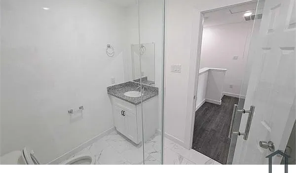 7904 Shotwell St #A — Photo 19