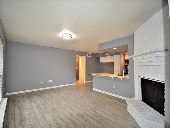2nd image of 260 El Dorado Blvd #903