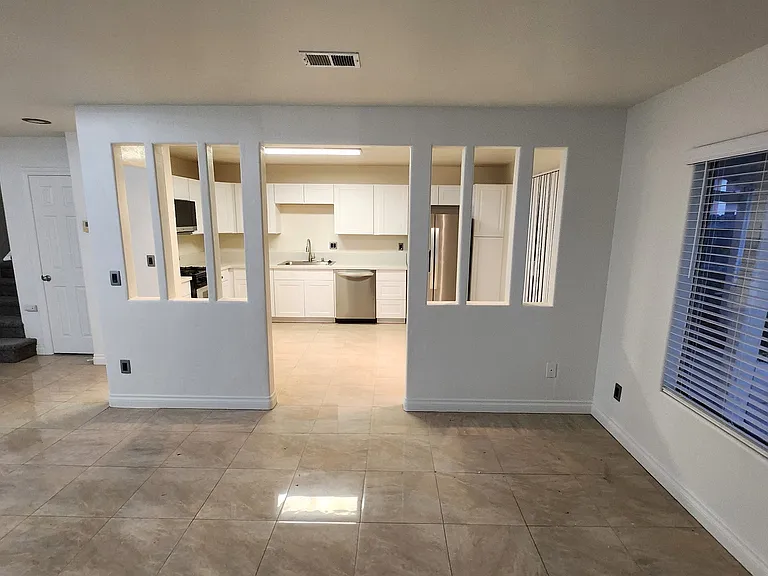 766 Granite Hills Cir — Photo 5